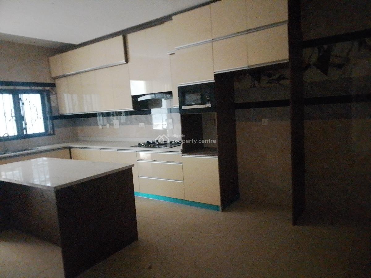 4 Bedroom Duplex Plus a Bq, Guzape District, Abuja, Terraced Duplex for Rent