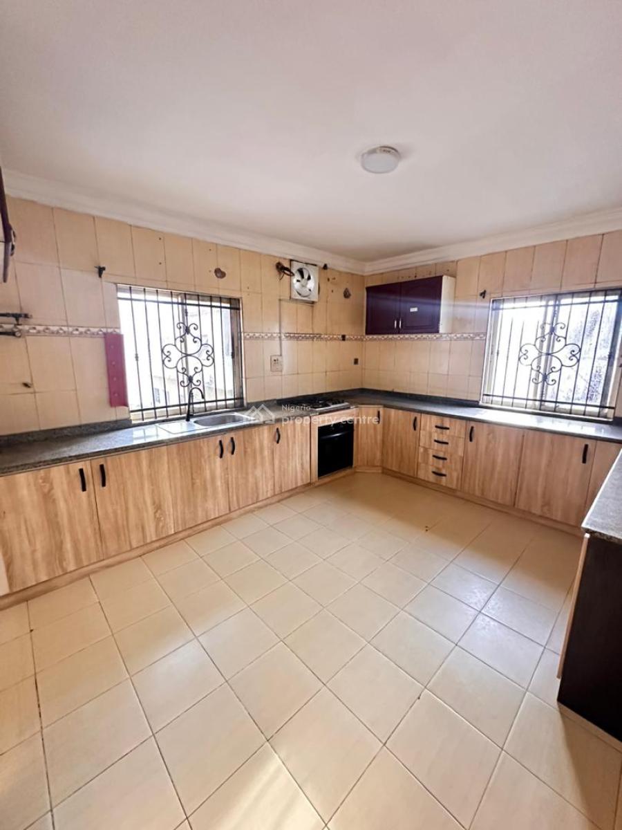 Self.service Bedroom Apartment Available in a Prestigious Environment, Off Admiralty, Lekki Phase 1, Lekki, Lagos, Flat / Apartment for Rent