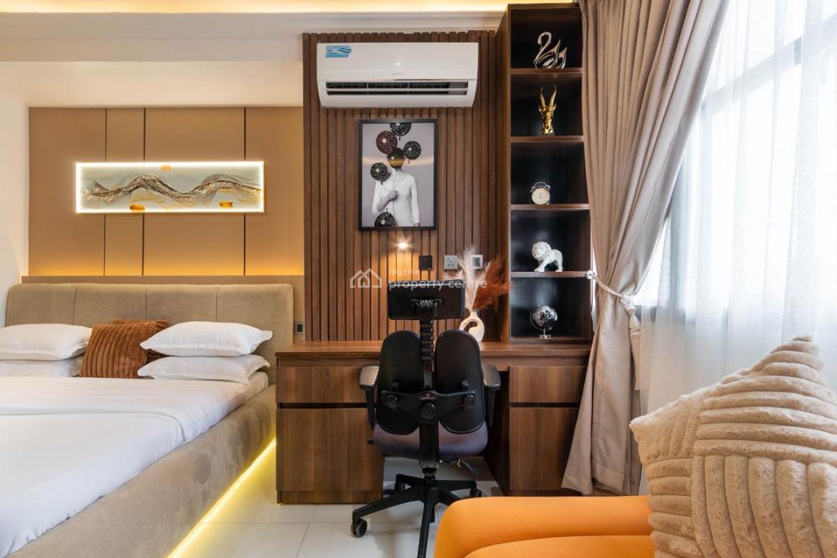 Luxury 2 Bedrooom Apartment with 24/7  Security and En Suite Rooms, Amazon, Netflix,snooker Board and Ps5, Lekki Phase 1, Lekki, Lagos, Flat / Apartment Short Let