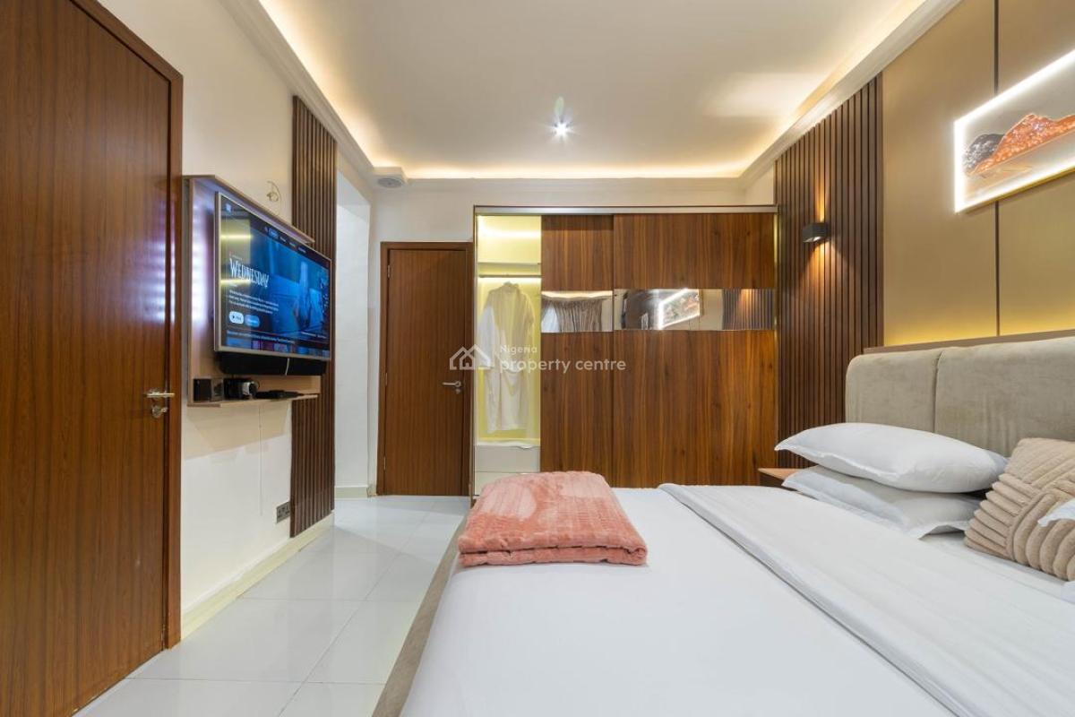 Luxury 2 Bedrooom Apartment with 24/7  Security and En Suite Rooms, Amazon, Netflix,snooker Board and Ps5, Lekki Phase 1, Lekki, Lagos, Flat / Apartment Short Let