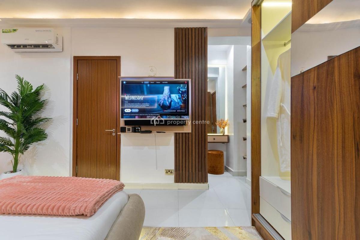 Luxury 2 Bedrooom Apartment with 24/7  Security and En Suite Rooms, Amazon, Netflix,snooker Board and Ps5, Lekki Phase 1, Lekki, Lagos, Flat / Apartment Short Let