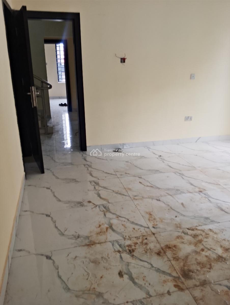 5 Bedroom Fully Detached Duplex, Adebanjo Street, Omole Phase 1, Ikeja, Lagos, Detached Duplex for Sale