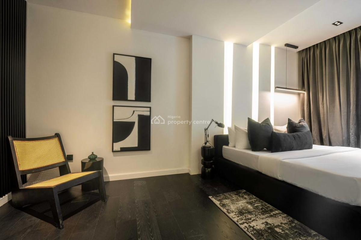 Beautiful 2 Bedrooms Apartment with Pool and Gym, Phase 1, Lekki, Lagos, Flat / Apartment Short Let