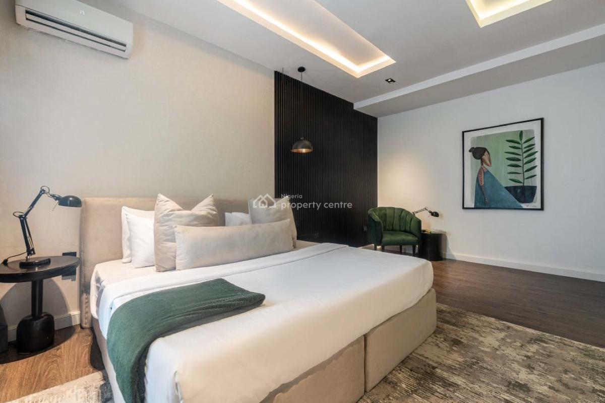 Beautiful 2 Bedrooms Apartment with Pool and Gym, Phase 1, Lekki, Lagos, Flat / Apartment Short Let