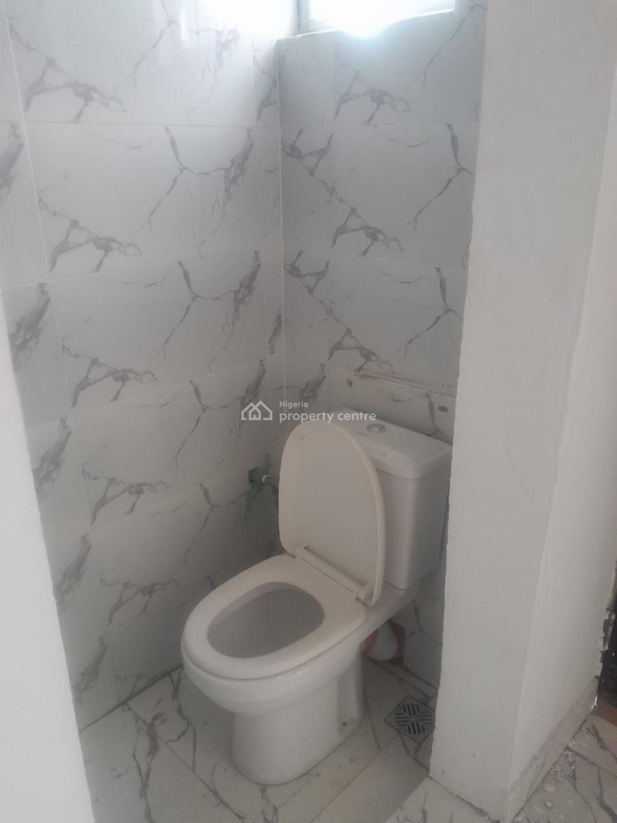 Boys Quarter Room, Canal West, Osapa, Lekki, Lagos, Flat / Apartment for Rent