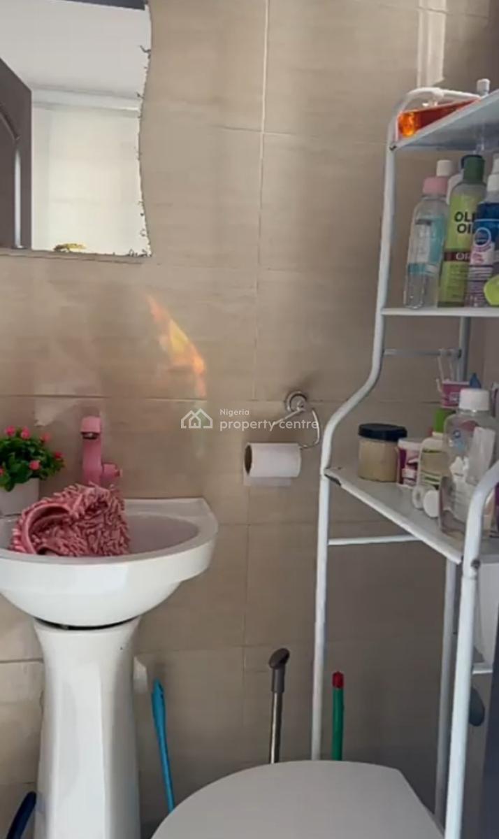Standard Room Selfcon Bq at Chevron { Video}, Bera Estate Chevron, Lekki, Lagos, Self Contain (single Rooms) for Rent
