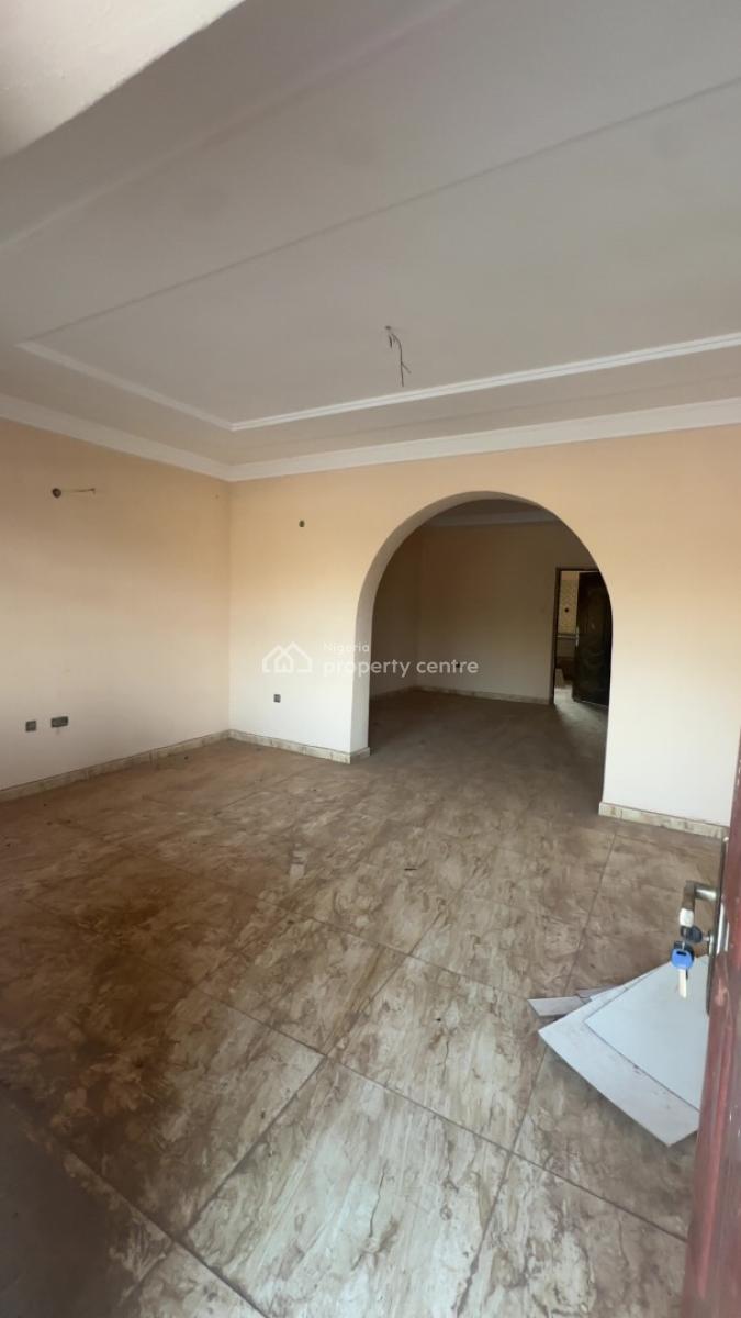 Luxurious Spacious 2 Bedroom Semi Detached Bungalow, Jikwoyi District, Jikwoyi, Abuja, Semi-detached Bungalow for Rent