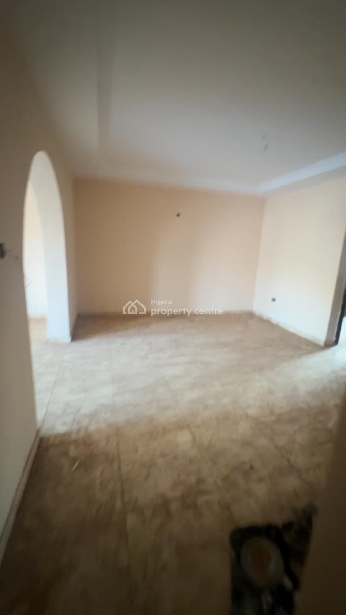 Luxurious Spacious 2 Bedroom Semi Detached Bungalow, Jikwoyi District, Jikwoyi, Abuja, Semi-detached Bungalow for Rent