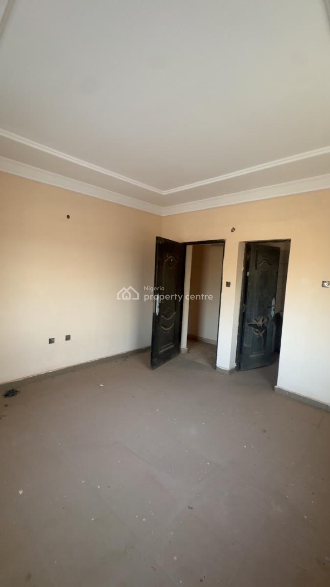 Luxurious Spacious 2 Bedroom Semi Detached Bungalow, Jikwoyi District, Jikwoyi, Abuja, Semi-detached Bungalow for Rent