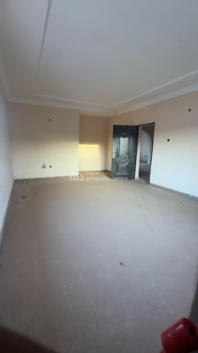 Luxurious Spacious 2 Bedroom Semi Detached Bungalow, Jikwoyi District, Jikwoyi, Abuja, Semi-detached Bungalow for Rent