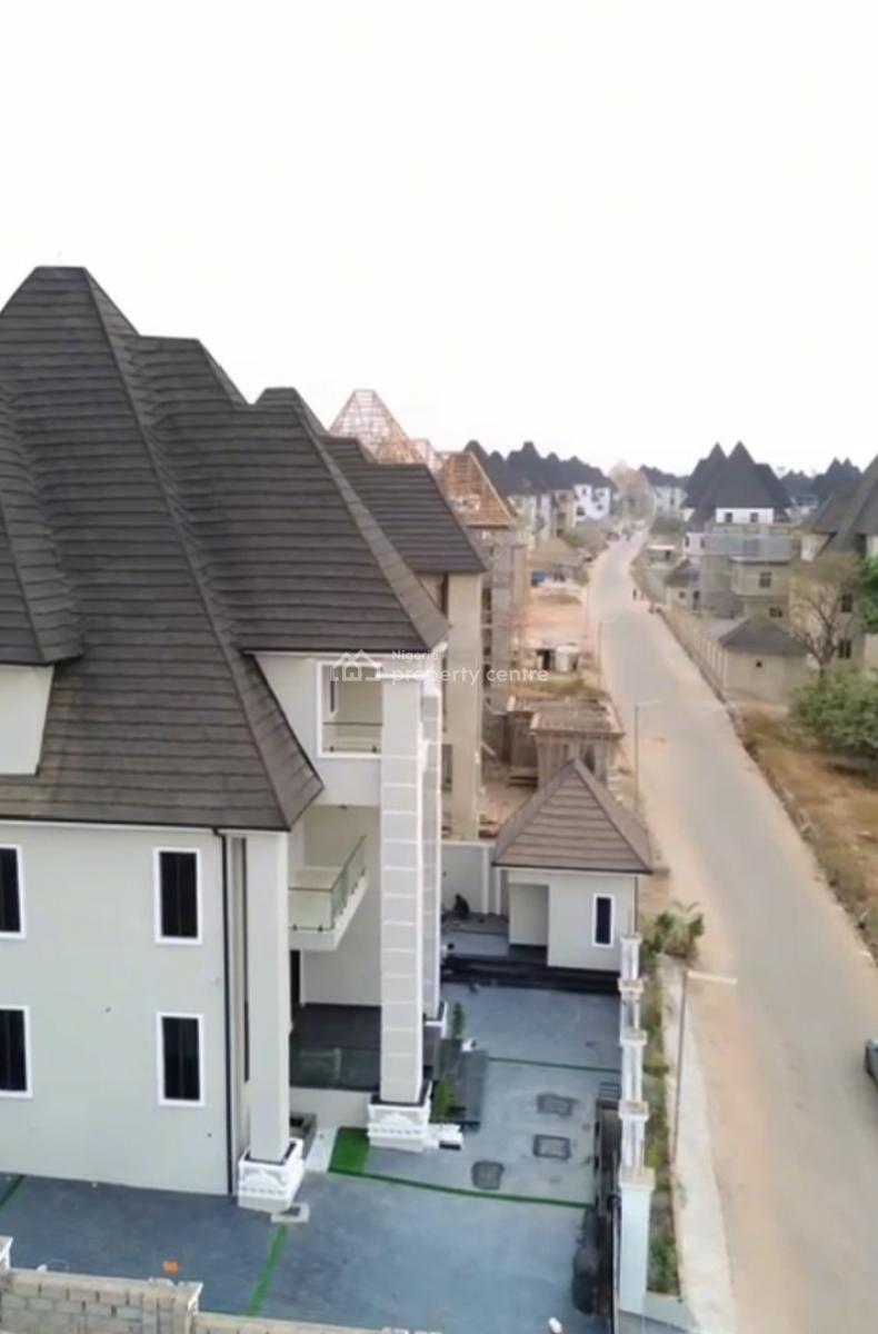 Luxurious Contemporary 5bedroom Fully Detached Duplex, Sunnyvale Junction ( Dakwo District), Dakwo, Abuja, Detached Duplex for Sale
