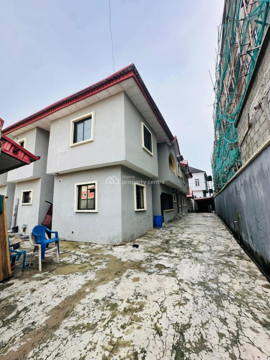 Nice 3bedroom Flat, Ikota, Ikota, Lekki, Lagos, Flat / Apartment for Rent