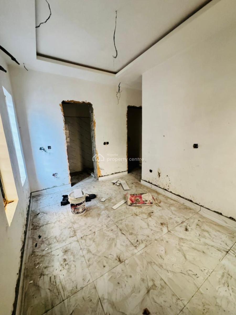 Lovely Built 3 Bedroom Apartments with a Room Bq, Yaba, Lagos, Flat / Apartment for Sale