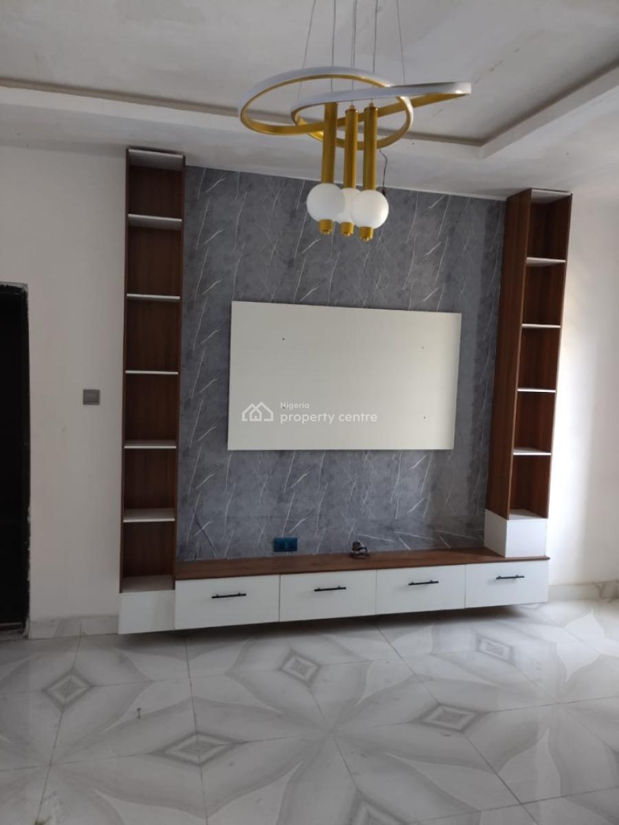 Massive Exclusive 2 Bedroom, Surulere, Lagos, Flat / Apartment for Rent