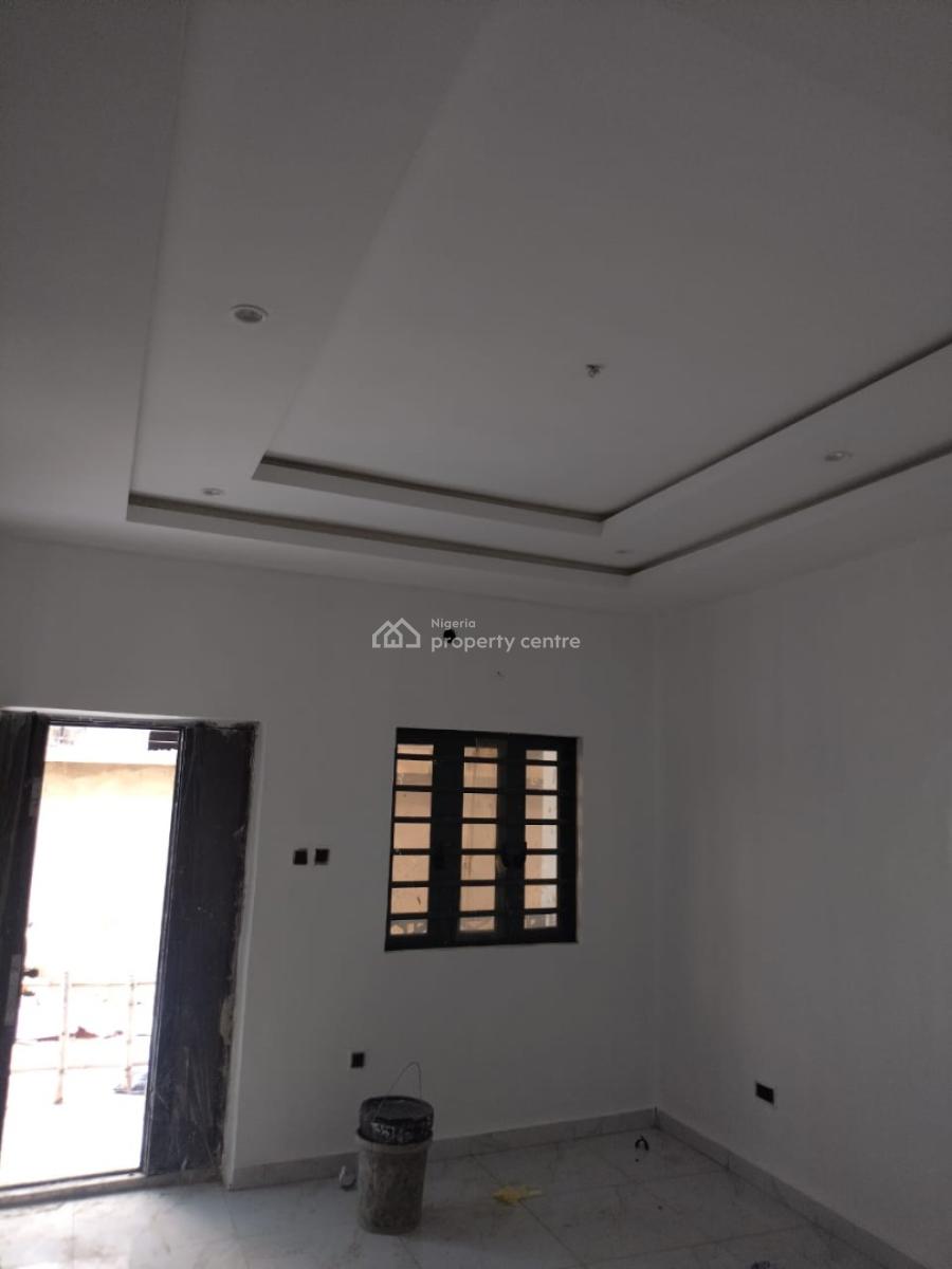 Massive Exclusive 2 Bedroom, Surulere, Lagos, Flat / Apartment for Rent