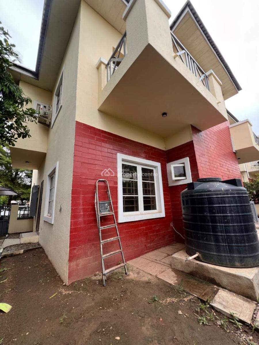 Spacious 4 Bedrooms Semi Detached Duplex, Bq, Prime Neighborhood, Kado, Abuja, Semi-detached Duplex for Sale
