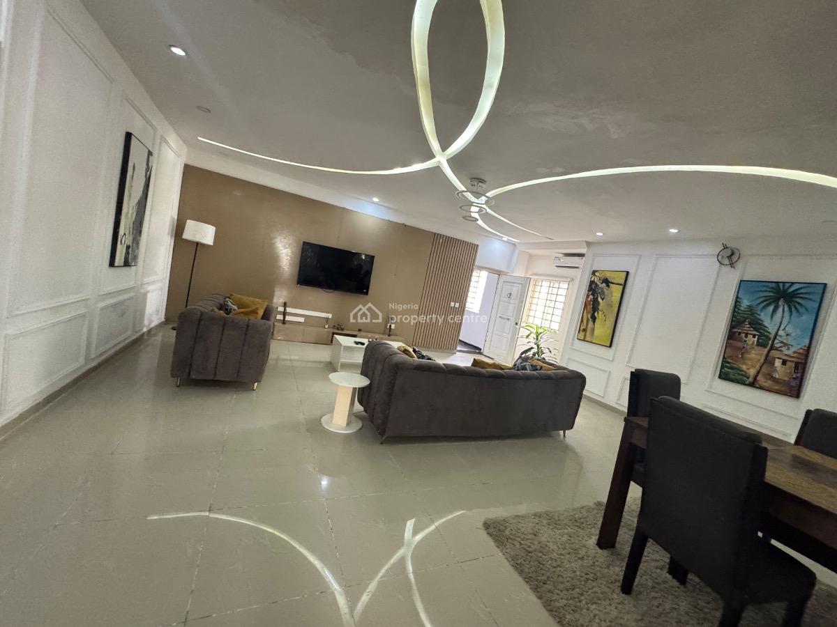 Executive Serviced Mini Flat at Lekki Right Side., Lekki Right Side, Lekki Phase 1, Lekki, Lagos, Mini Flat (room and Parlour) for Rent