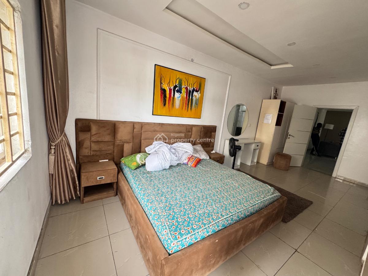 Executive Serviced Mini Flat at Lekki Right Side., Lekki Right Side, Lekki Phase 1, Lekki, Lagos, Mini Flat (room and Parlour) for Rent