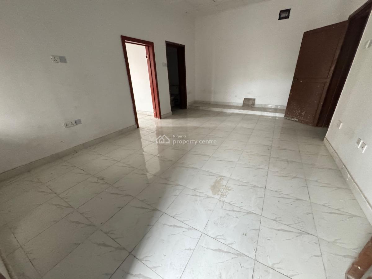 a Self Serviced Mini Flat in Lekki Phase 1., Lekki Phase 1, Lekki Phase 1, Lekki, Lagos, Mini Flat (room and Parlour) for Rent