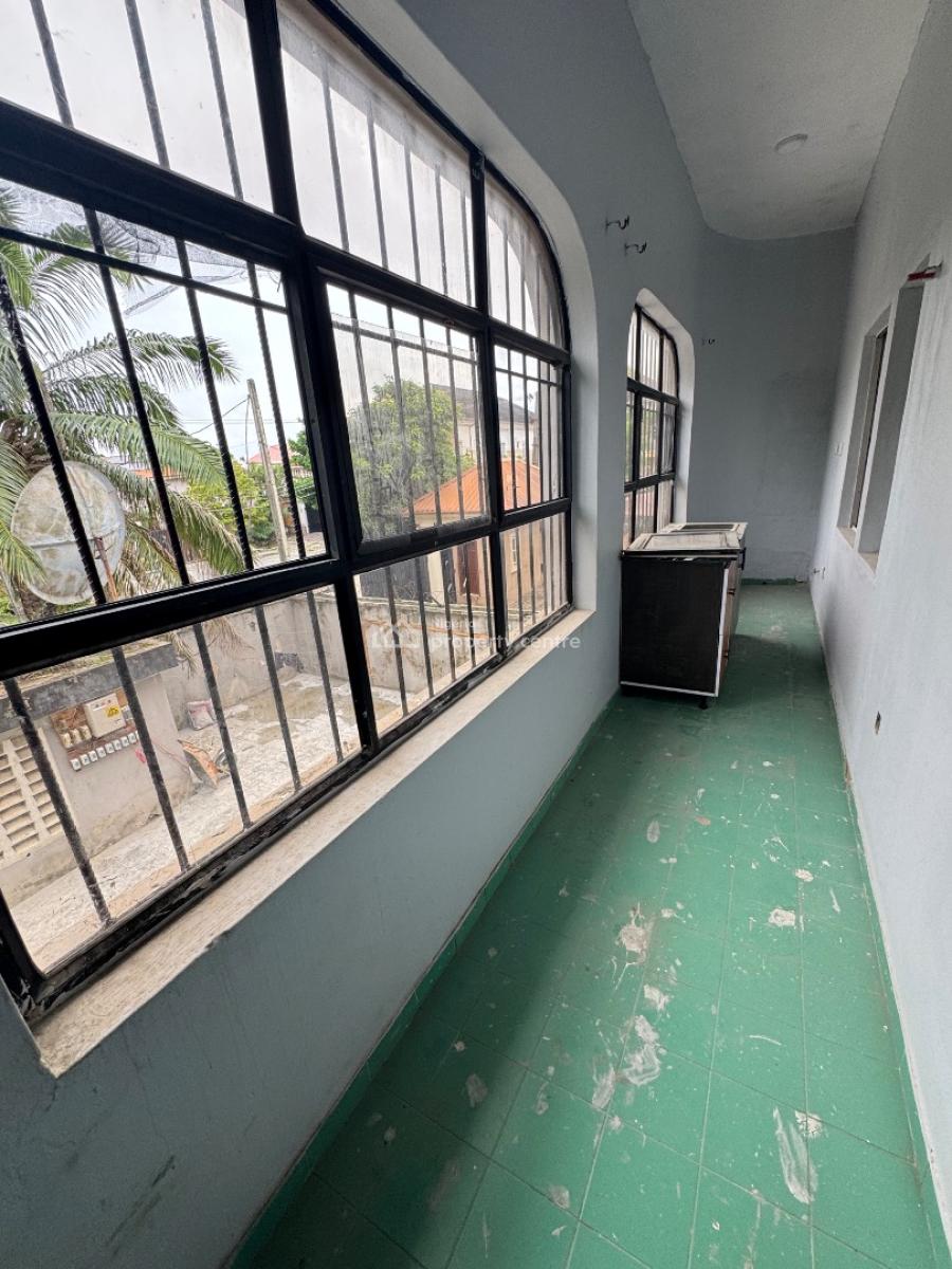 a Self Serviced Mini Flat in Lekki Phase 1., Lekki Phase 1, Lekki Phase 1, Lekki, Lagos, Mini Flat (room and Parlour) for Rent
