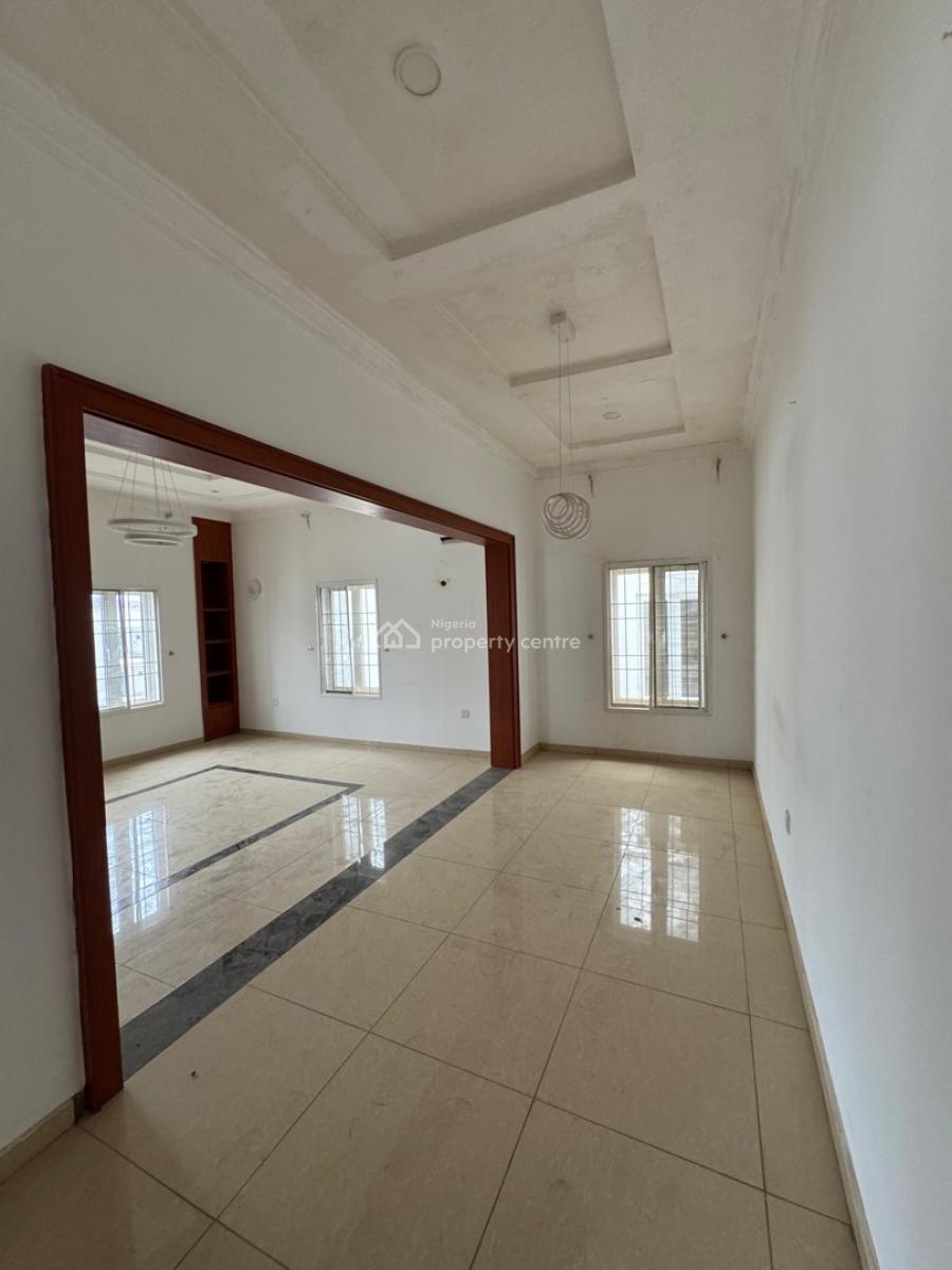 Well Finished 3 Bedroom Serviced Apartment, Serene Neighborhood, Inside a Gated Community, Good Access Road, Katampe Extension, Katampe, Abuja, Flat / Apartment for Rent