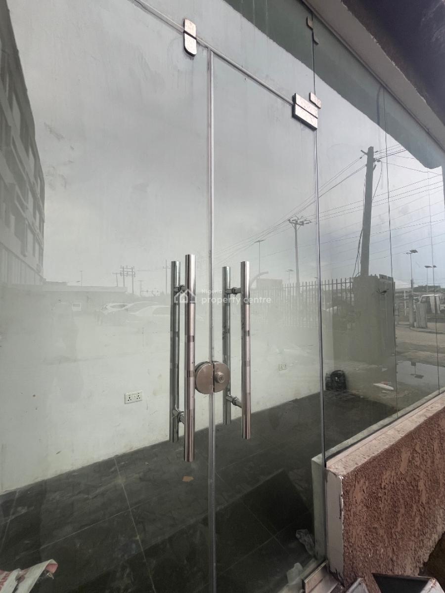 Shop Space on Ground Floor Close to Expressway, Idado, Lekki, Lagos, Plaza / Complex / Mall for Rent