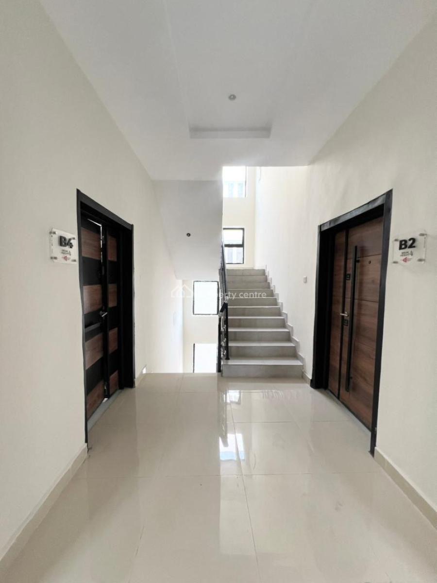 Well Built 3 Bedroom Apartment Plus Pool, Gym & Elevator, Lekki Phase 1, Lekki, Lagos, House for Sale