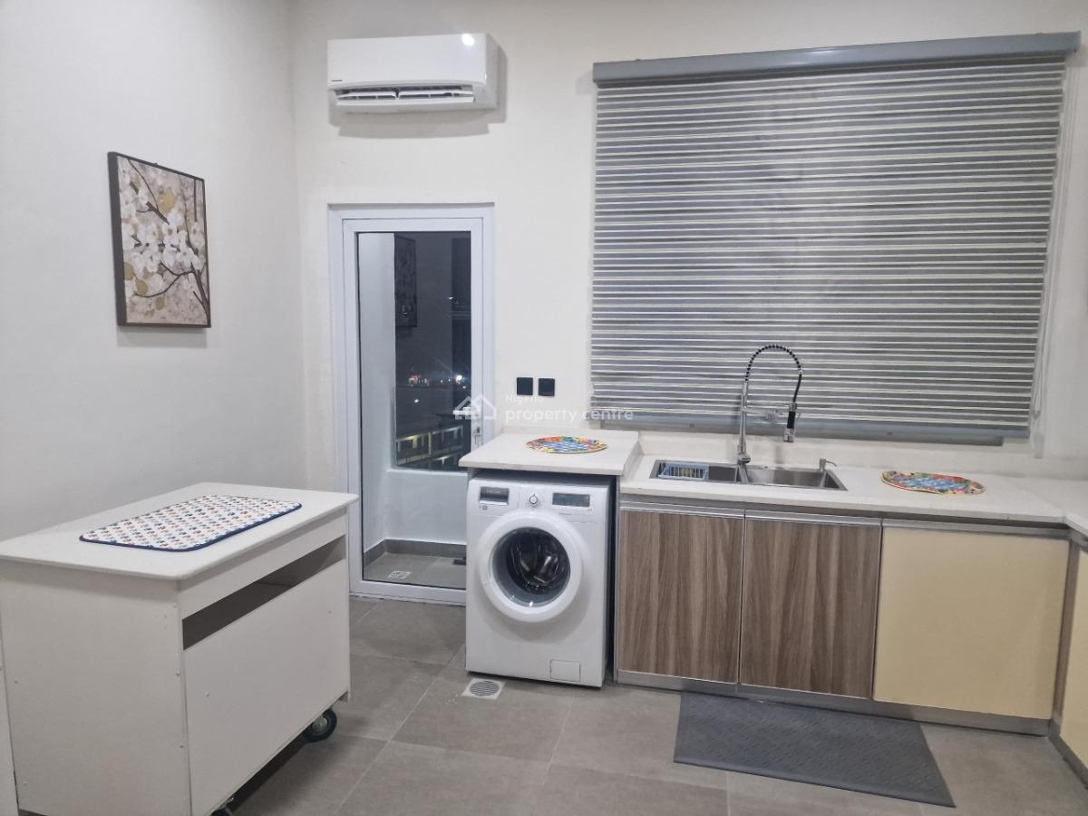 Exquisite 3 Bedroom Apartment with Bq, Lapaz Apartment Musa Yaradua, Victoria Island (vi), Lagos, Flat / Apartment for Rent