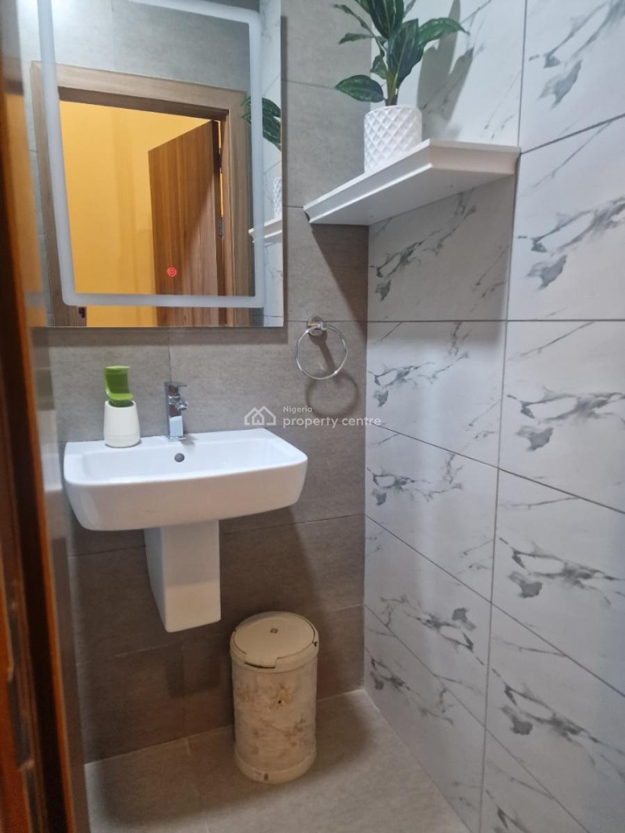 Exquisite 3 Bedroom Apartment with Bq, Lapaz Apartment Musa Yaradua, Victoria Island (vi), Lagos, Flat / Apartment for Rent