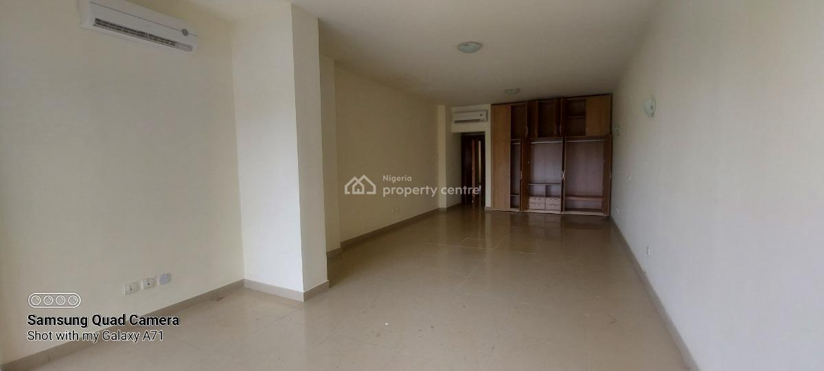 Top Notch Waterfront 3 Bedroom Apartment with Great Ambience, Bella Vista, Banana Island Estate, Banana Island, Ikoyi, Lagos, Flat / Apartment for Rent