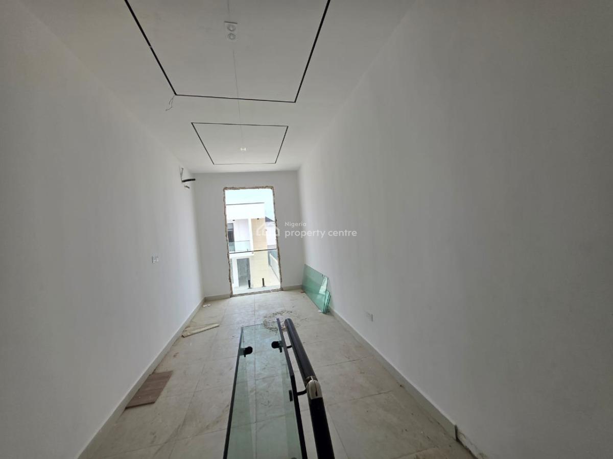 Outstandimgly 4 Bedroom Semi Detached Duplex with Bq, Chevron Tollgate, Lekki, Lagos, Semi-detached Duplex for Sale
