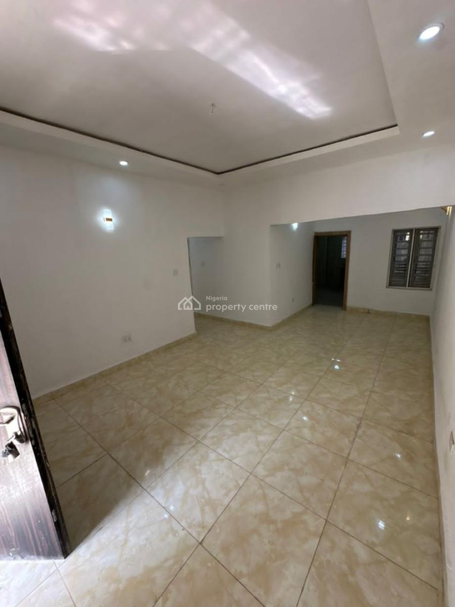 a Very Good Spacious 2-bedroom Flat, By America School., Durumi, Abuja, Flat / Apartment for Rent