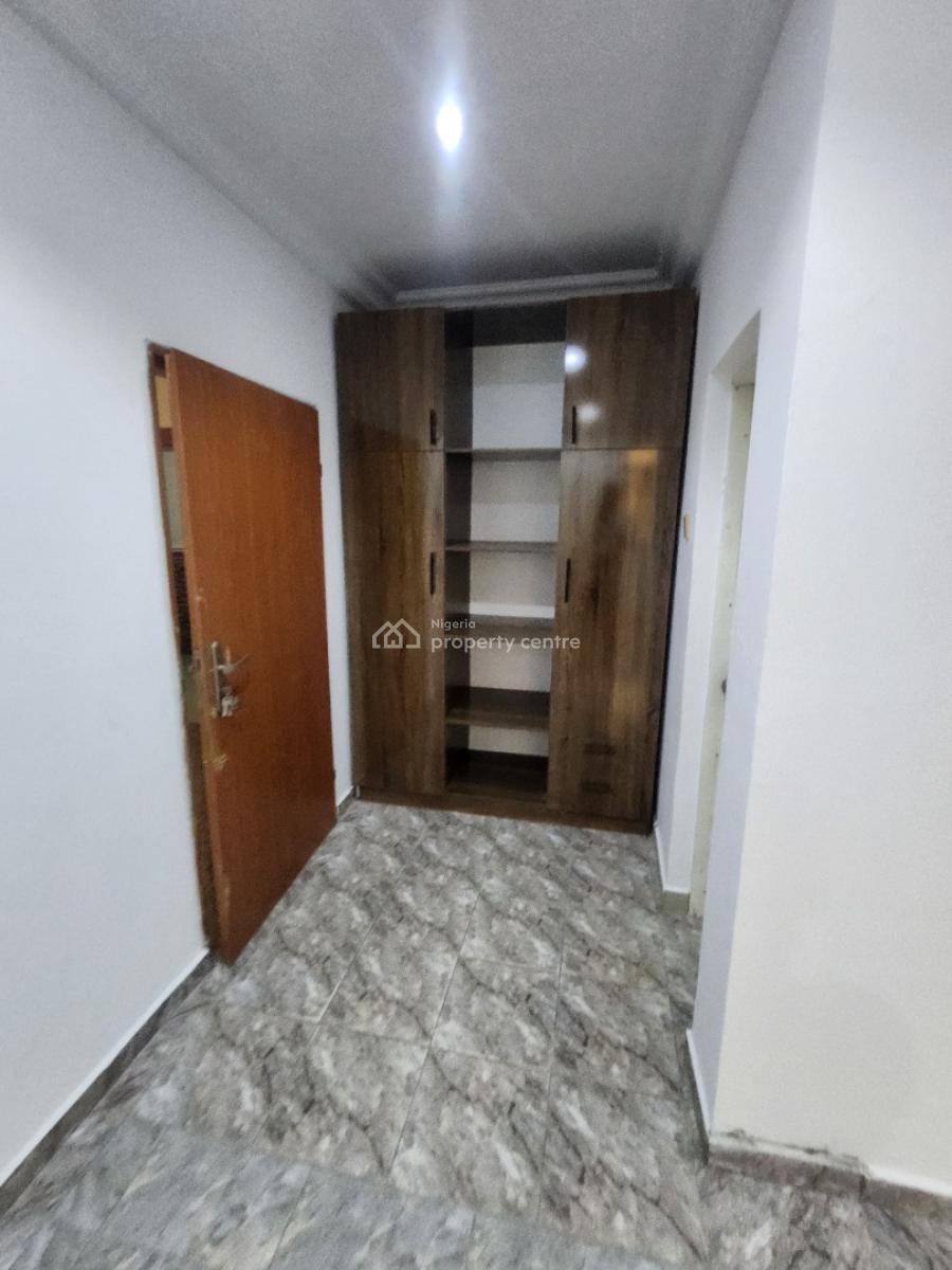 Spacious 6bedroom Stand-alone Duplex, with 2bedrom & 1rm Bq,20car Park, Maitama Main(tarred Rd), Maitama District, Abuja, Detached Duplex for Rent