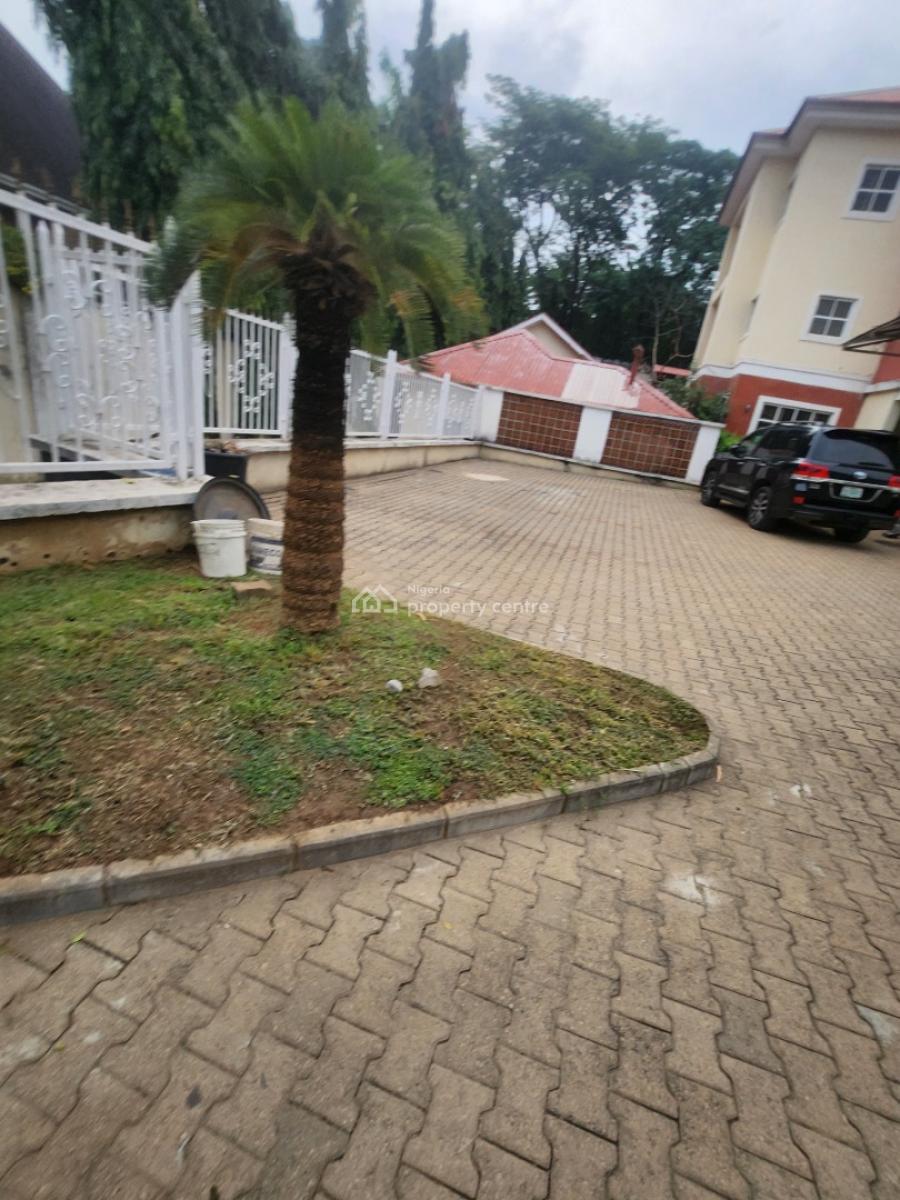 Ambassadorial 9bedroom Detached Duplex with 2rm Bq, Swim/pool, 20cars, Maitama Main( Tarred Rd), Maitama District, Abuja, Detached Duplex for Rent