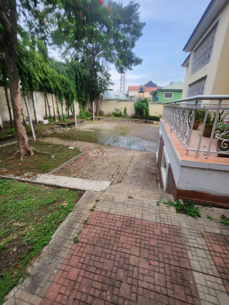 Ambassadorial 9bedroom Detached Duplex with 2rm Bq, Swim/pool, 20cars, Maitama Main( Tarred Rd), Maitama District, Abuja, Detached Duplex for Rent
