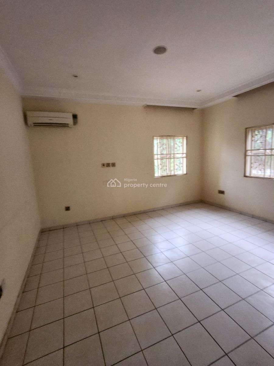Ambassadorial 9bedroom Detached Duplex with 2rm Bq, Swim/pool, 20cars, Maitama Main( Tarred Rd), Maitama District, Abuja, Detached Duplex for Rent