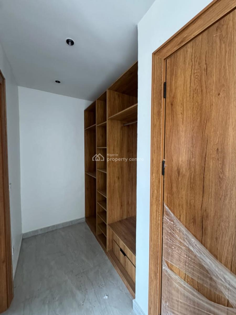 2bedroom Apartment, Osapa, Lekki, Lagos, Flat / Apartment for Sale