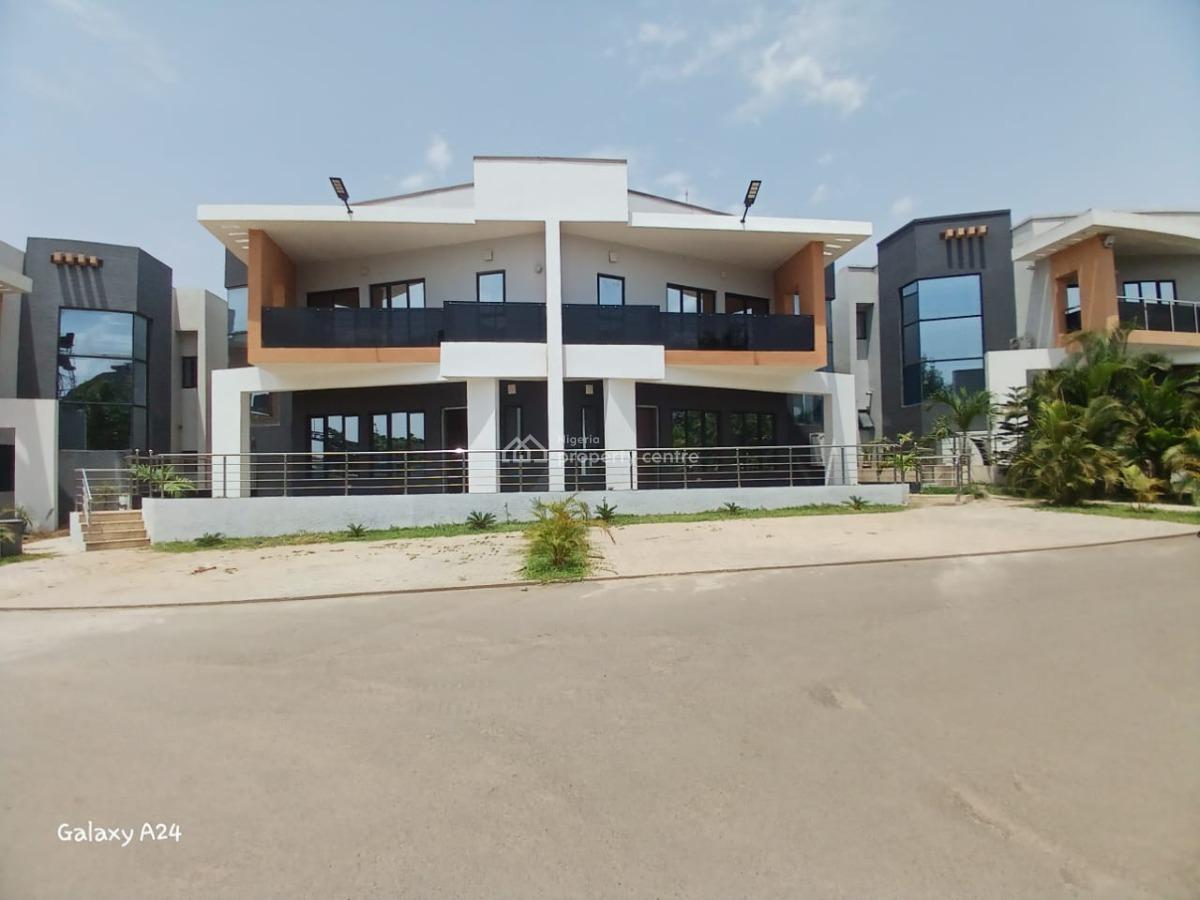 Luxury 3-bedroom Semi-detached Duplex with Bq, Galadimawa, Abuja, Semi-detached Duplex for Rent