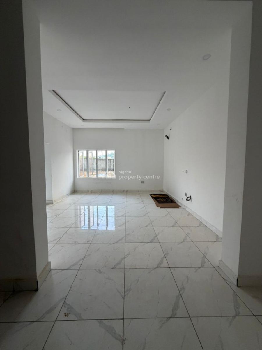 Distress 4 Bedroom Terraced Duplex 1 Room Bq, Stella Maris, Life Camp, Abuja, Terraced Duplex for Sale