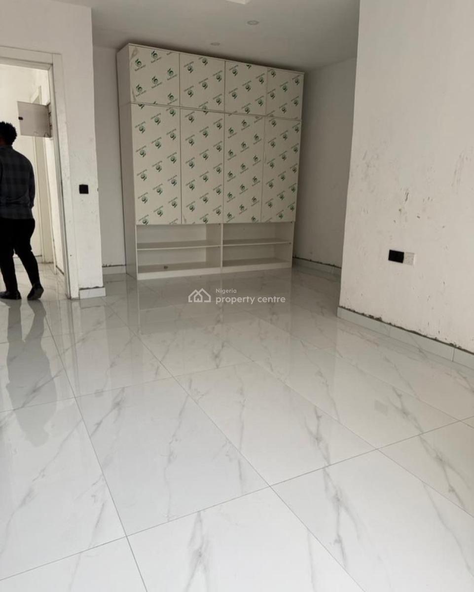 3 Bedroom Semi Furnished, Ikate, Lekki, Lagos, Flat / Apartment for Sale