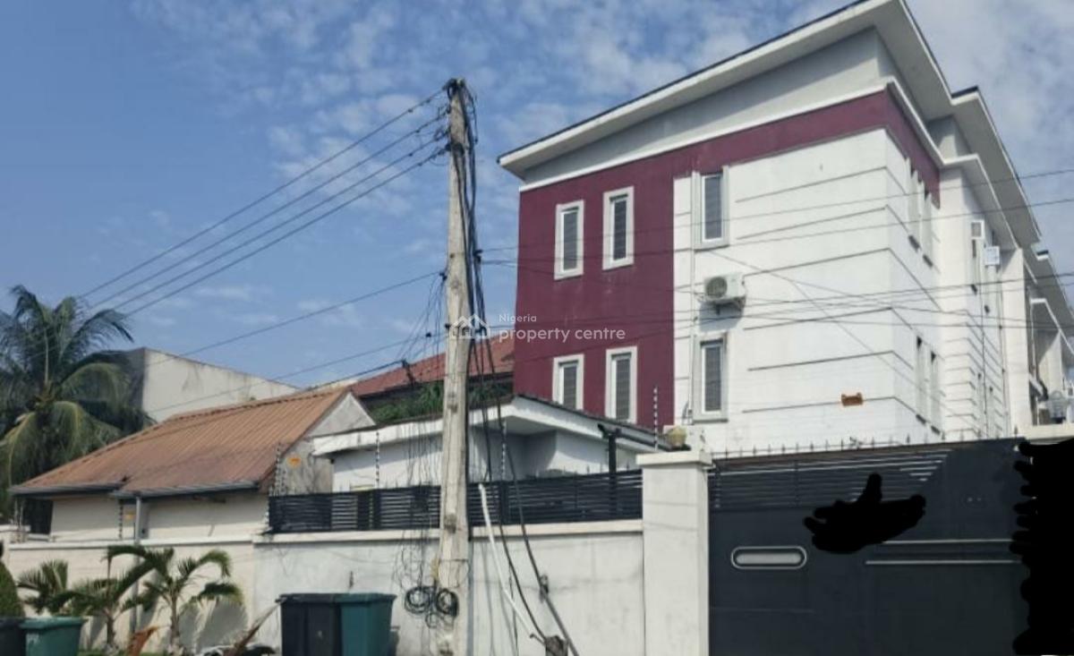 Well Furnished Block of 6 Flats, Lekki Phase 1, Lekki, Lagos, Block of Flats for Sale