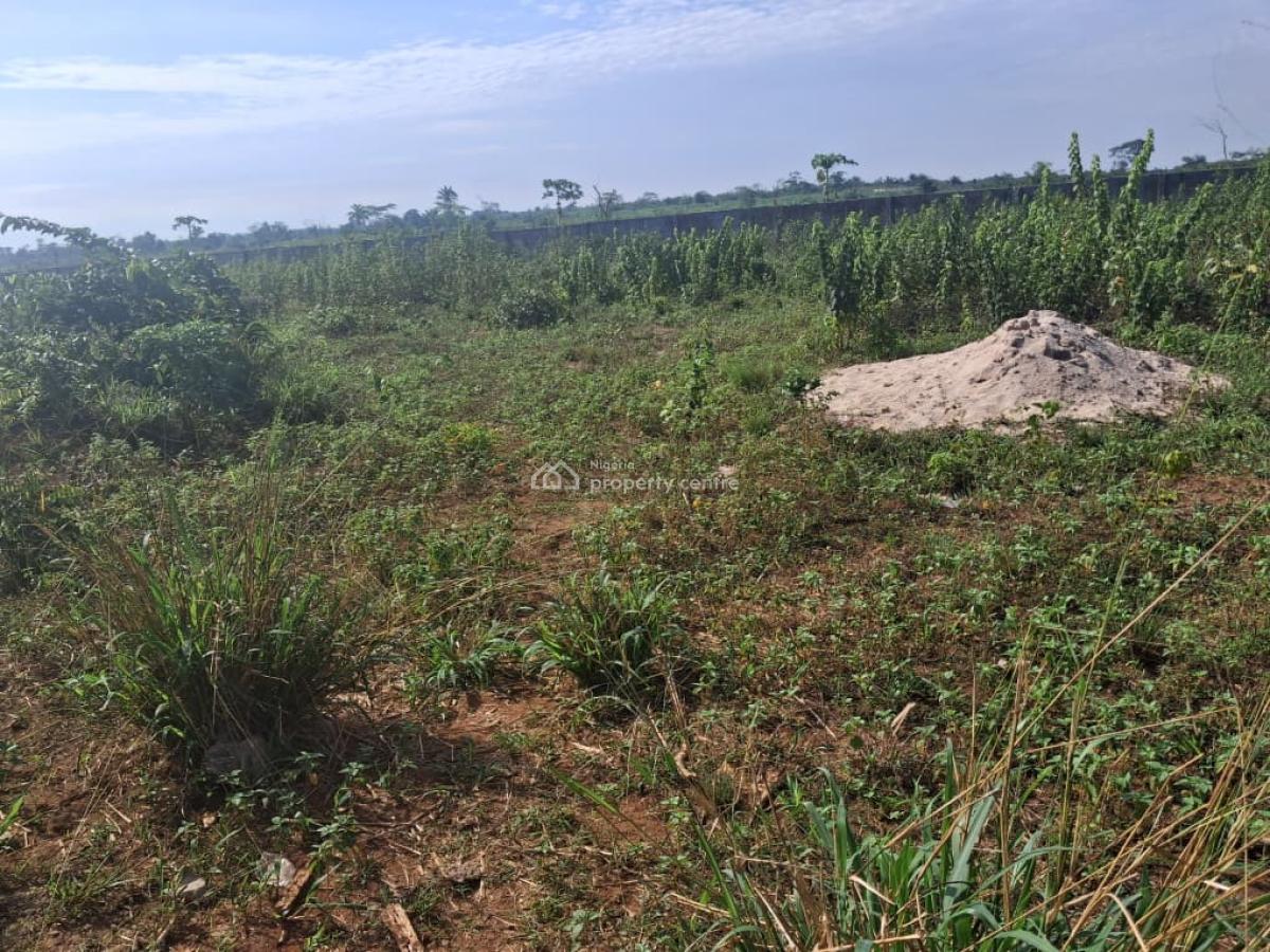 4 Plots of Land Fenced and Gated, Emuren, Ikorodu, Behind Adron Homes Town Park and Garden Estate, Ode Lemo, Sagamu, Ogun, Mixed-use Land for Sale