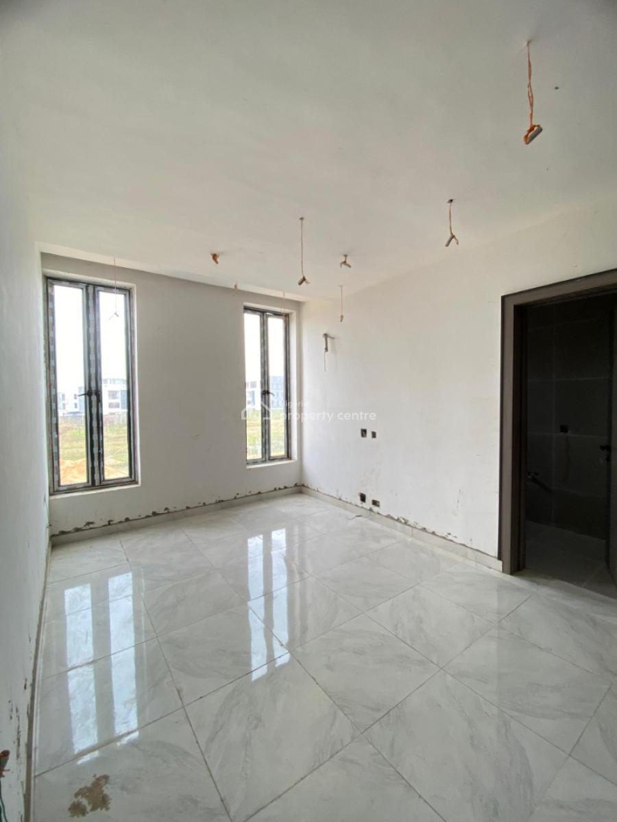Well-finished 4 Bedroom Terrace Duplex with Bq, Platinum Way, Lekki, Lagos, Terraced Duplex for Sale