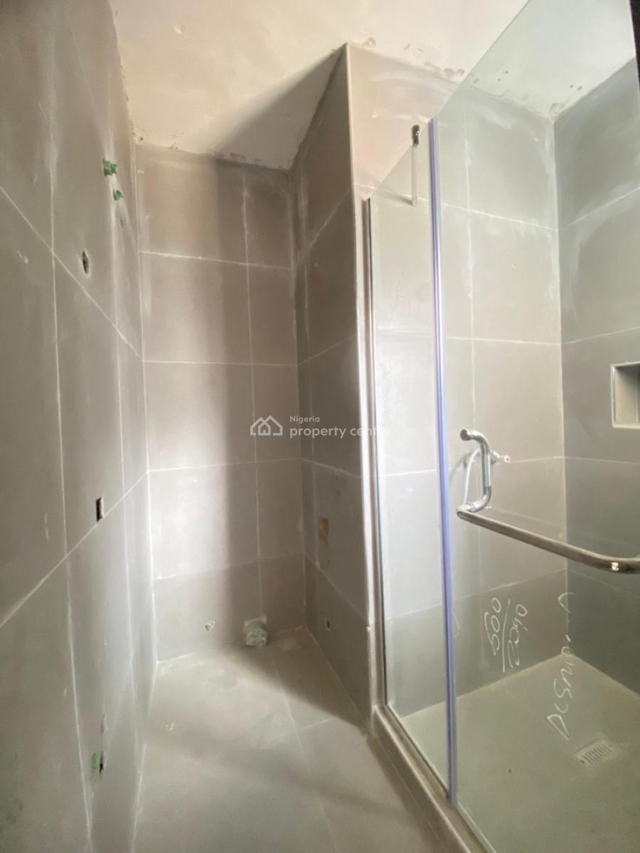Well-finished 4 Bedroom Terrace Duplex with Bq, Platinum Way, Lekki, Lagos, Terraced Duplex for Sale