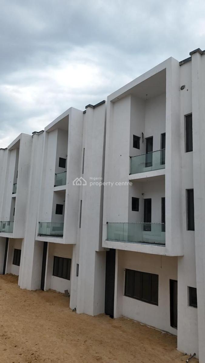 Well-finished 4 Bedroom Terrace Duplex with Bq, Platinum Way, Lekki, Lagos, Terraced Duplex for Sale