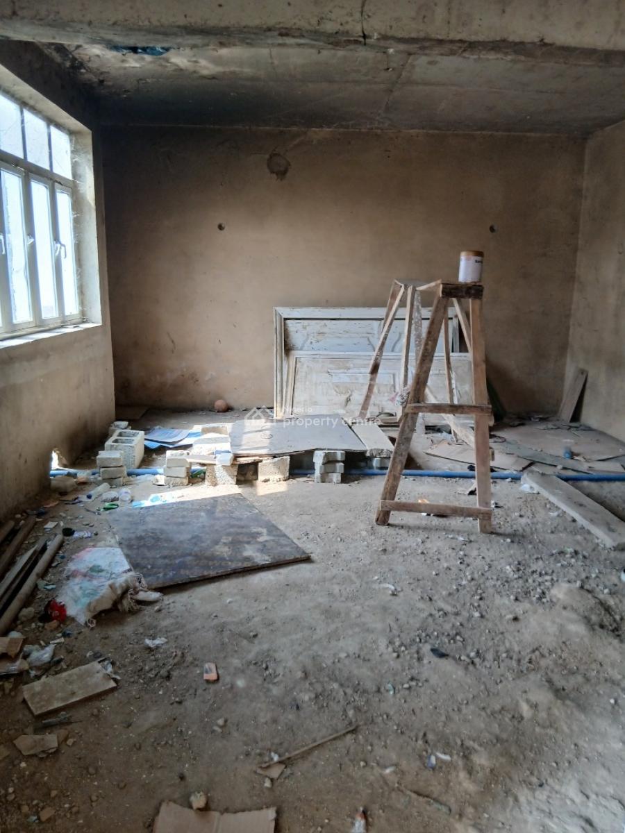 Carcass 4-bedroom Terrace Duplex with 1-room Bq, Dantata Estate, Gwarinpa, Abuja, Terraced Duplex for Sale