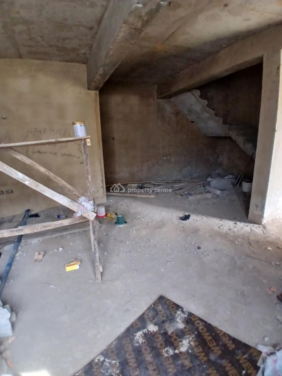 Carcass 4-bedroom Terrace Duplex with 1-room Bq, Dantata Estate, Gwarinpa, Abuja, Terraced Duplex for Sale