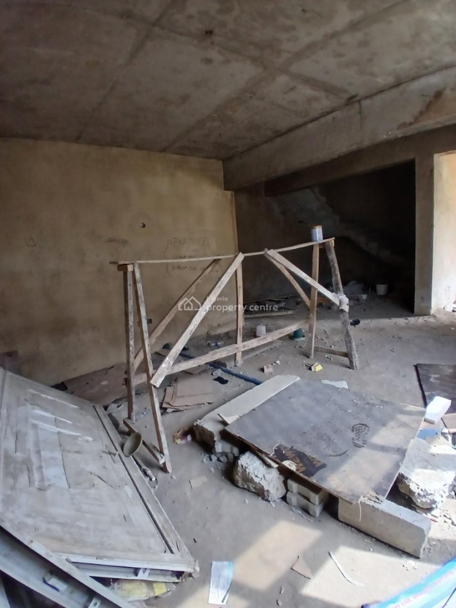 Carcass 4-bedroom Terrace Duplex with 1-room Bq, Dantata Estate, Gwarinpa, Abuja, Terraced Duplex for Sale
