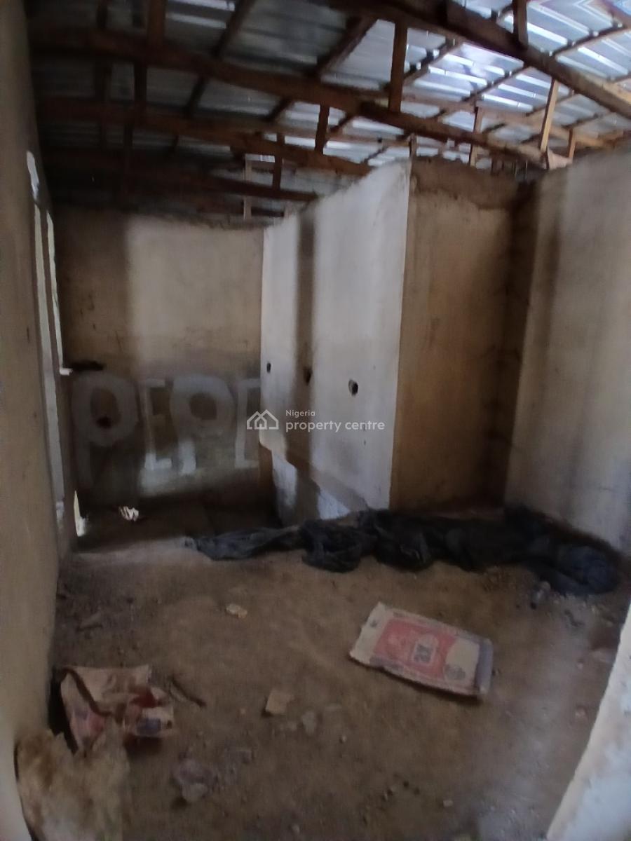 Carcass 4-bedroom Terrace Duplex with 1-room Bq, Dantata Estate, Gwarinpa, Abuja, Terraced Duplex for Sale