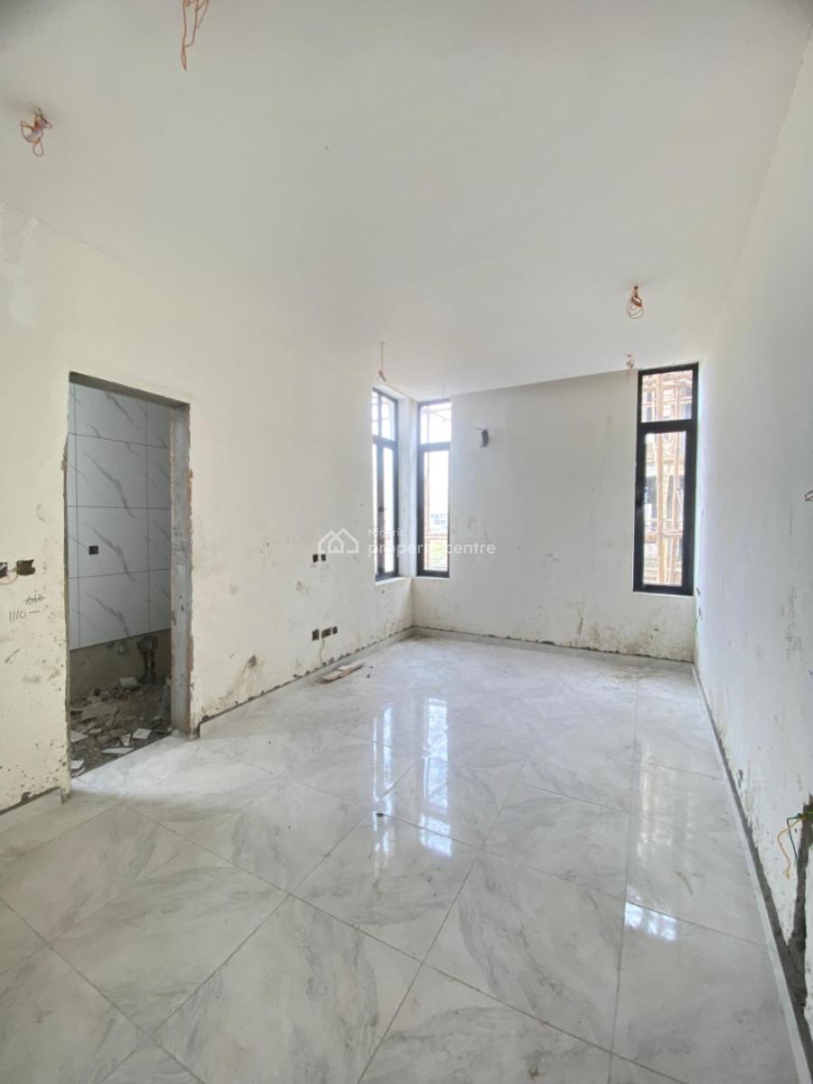 Modern Well-finished 2 Bedroom Apartment, Platinum Way, Lekki, Lagos, Flat / Apartment for Sale